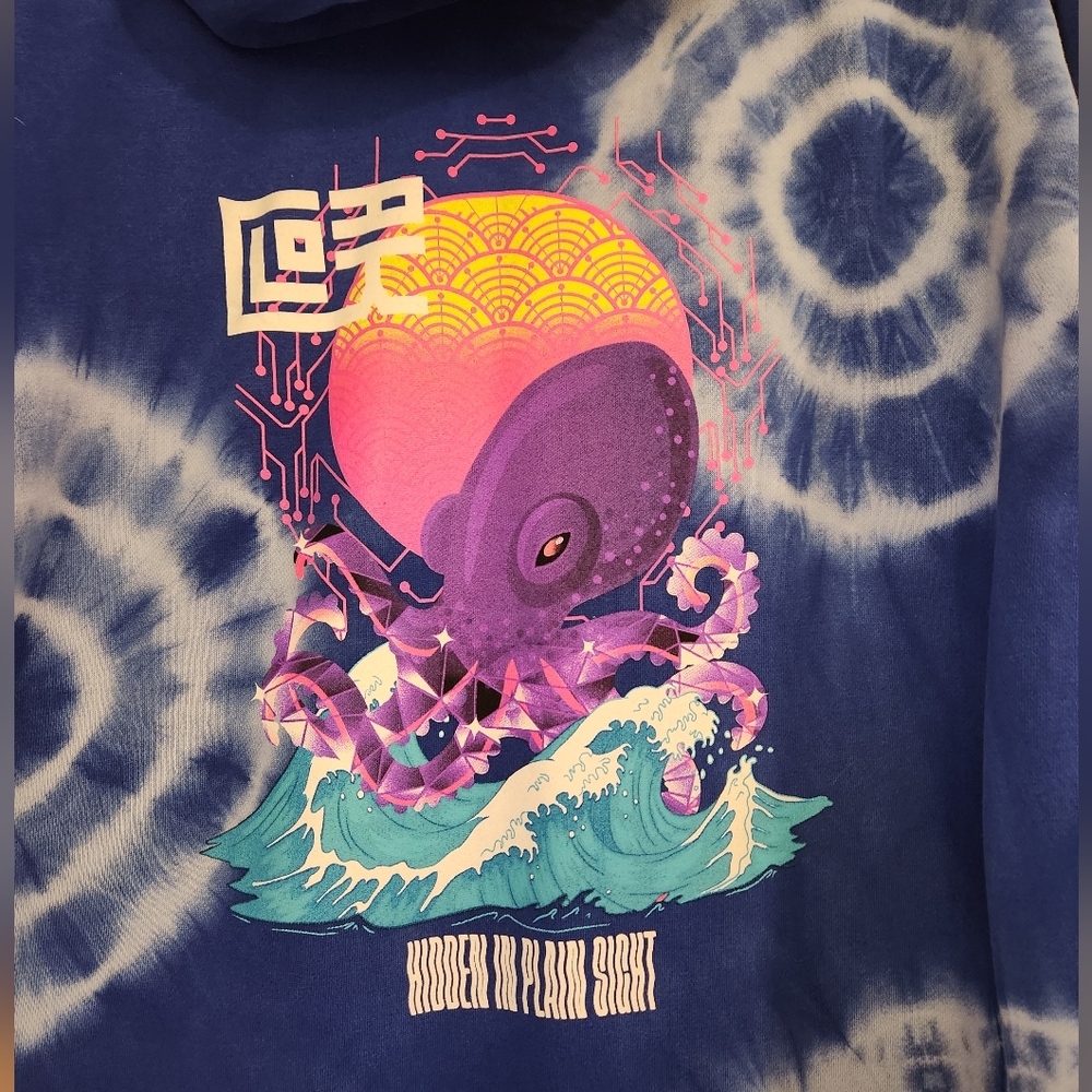 Cloak Brand NWOT Octopus Hoodie Unisex
